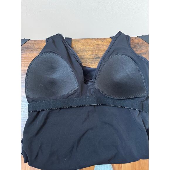 NWT Nip Tuck Swimwear Must Haves Black Ruched One Piece Swimsuit Size 4 - Picture 8 of 14